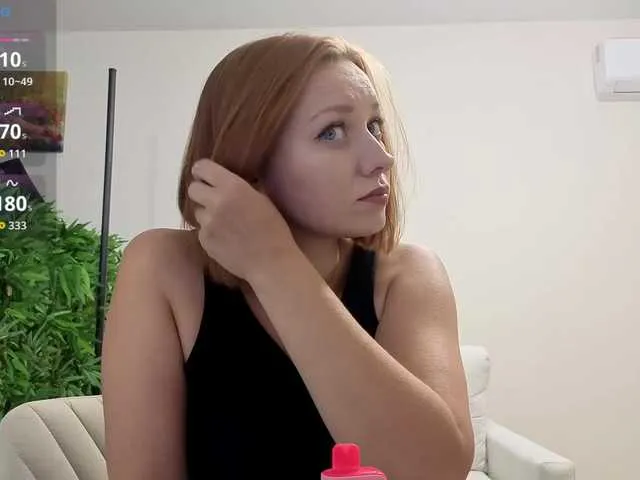 sexyblondebush free chat on liveonude Image 14