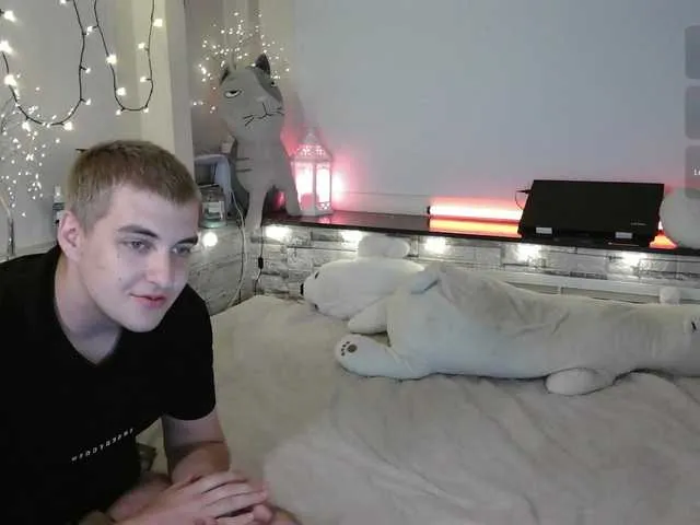 aniiieee free chat on liveonude Image 3