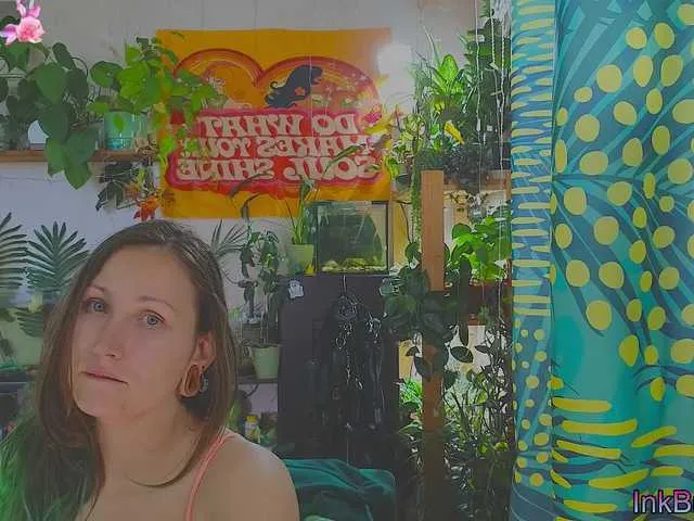 Wild-Angel777 free chat on liveonude Image 18