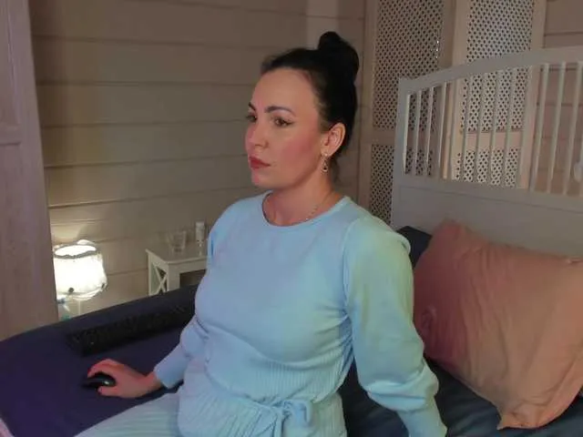 wini_fer free chat on liveonude Image 7