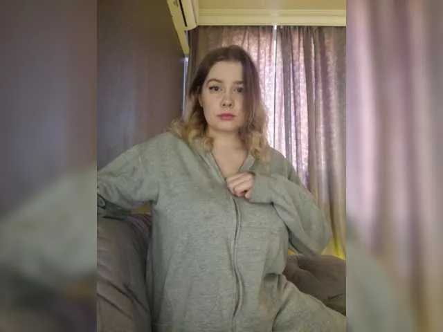 Sonya-reallsugar free chat on liveonude Image 18