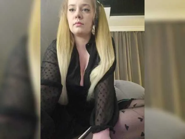 Sonya-reallsugar free chat on liveonude Image 2