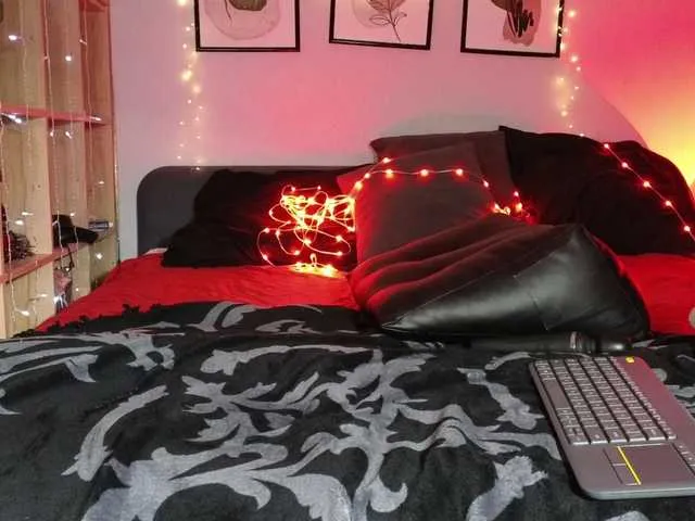 dainalyn free chat on liveonude Image 6