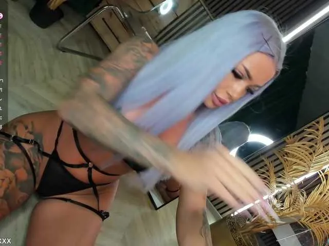 ftmblueyes free chat on liveonude Image 16