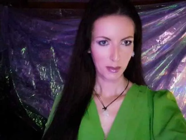 PinkFoxya free chat on liveonude Image 18