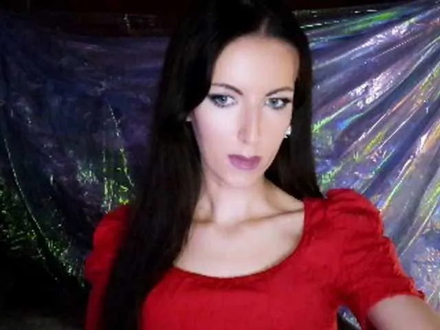 PinkFoxya free chat on liveonude Image 3