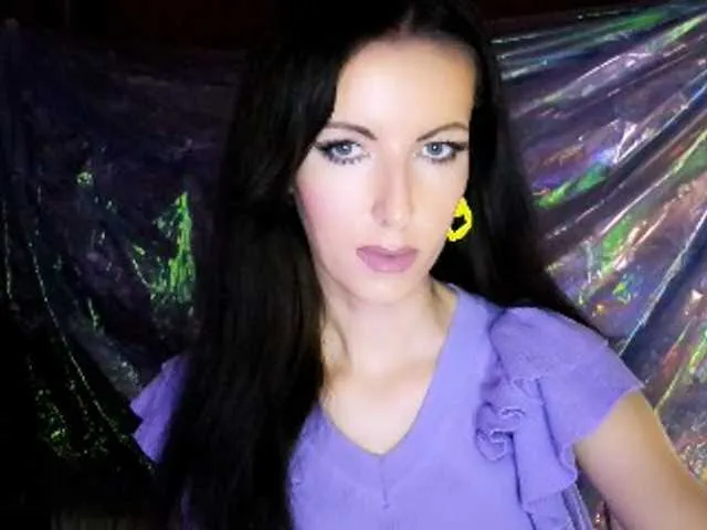 PinkFoxya free chat on liveonude Image 6