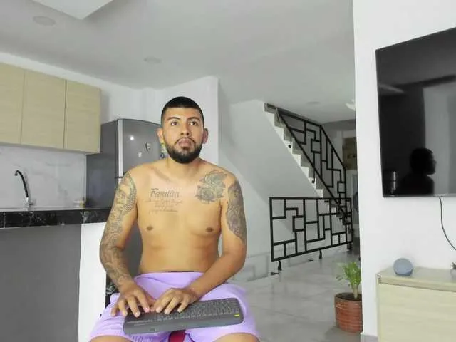 DulceRomance free chat on liveonude