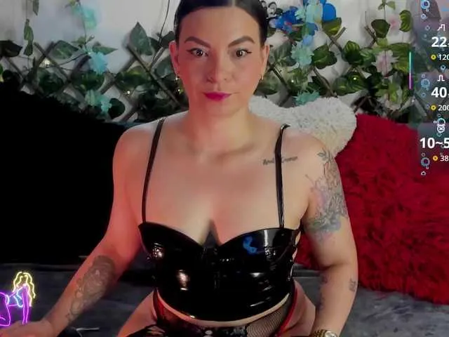 DiamondJo free chat on liveonude Image 7