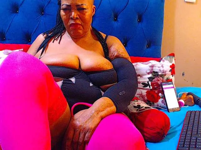 LanaLeetr1 free chat on liveonude Image 4