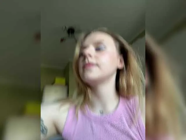 astorath_angel free chat on liveonude Image 2