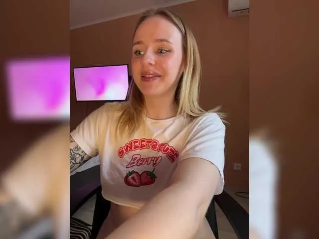 astorath_angel free chat on liveonude Image 4