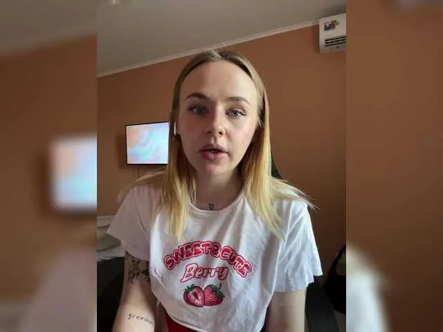 astorath_angel free chat on liveonude Image 6