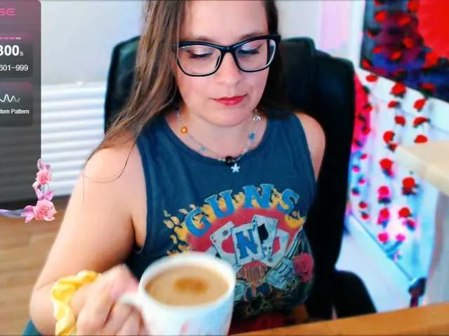 DiamondJo free chat on liveonude Image 8