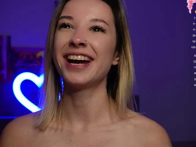 harleyysummers free chat on liveonude Image 2