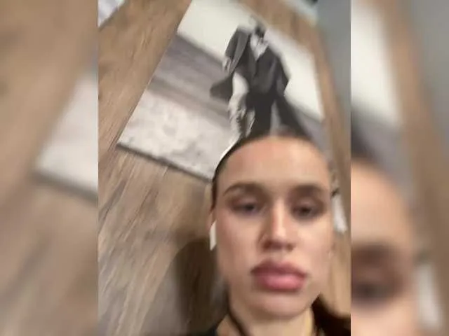 Enchantix free chat on liveonude