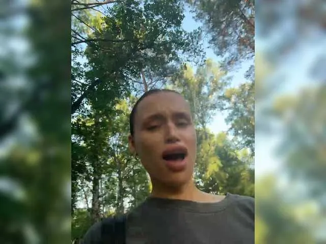 brilliantvictoria free chat on liveonude Image 8