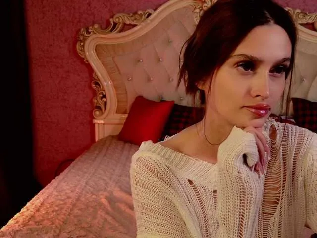 DiamondJo free chat on liveonude Image 12