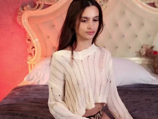 DiamondJo free chat on liveonude Image 6