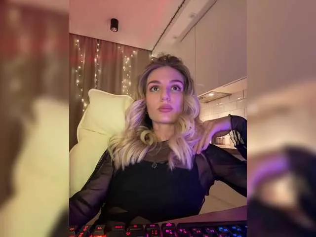 EnlivenLuv free chat on liveonude