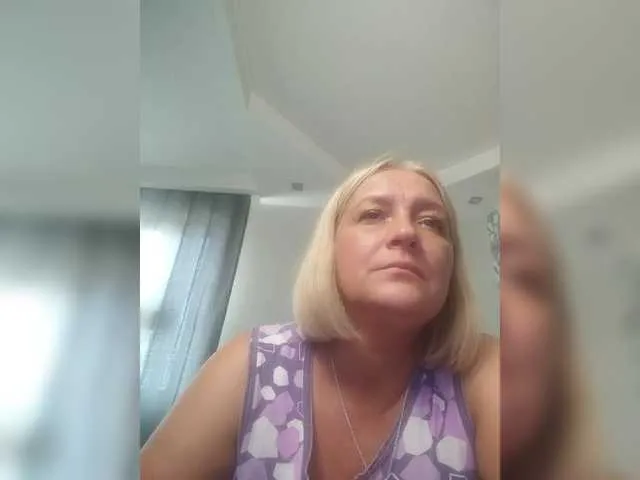 brilliantvictoria free chat on liveonude Image 2