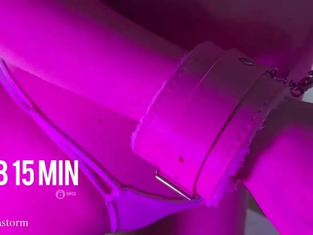 mandarinkaa free chat on liveonude Image 14