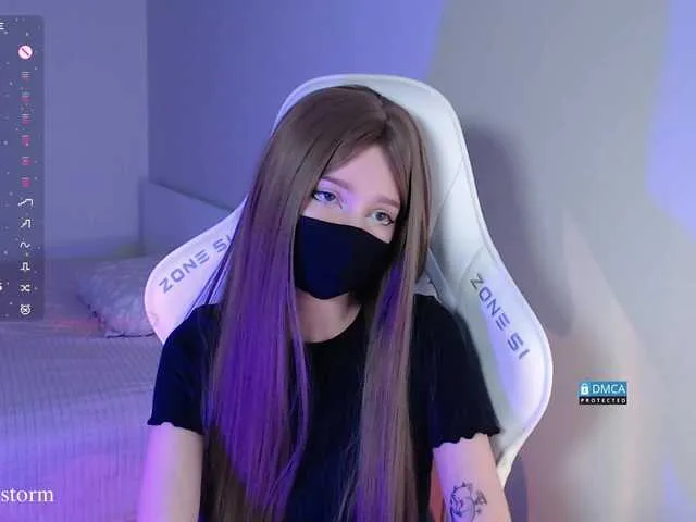 mandarinkaa free chat on liveonude Image 5