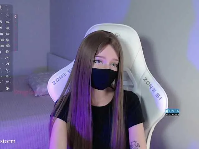 mandarinkaa free chat on liveonude Image 6