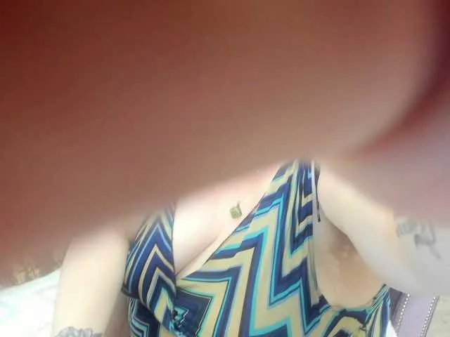 DiamondJo free chat on liveonude Image 9