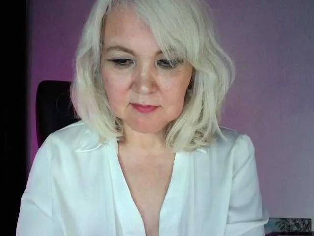 aryiia free chat on liveonude Image 4