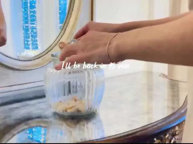 ELENA-XXX free chat on liveonude Image 6