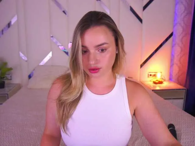 gymbunnie free chat on liveonude Image 8