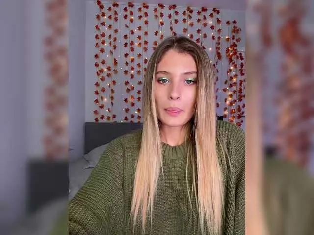 xunybany free chat on liveonude Image 19