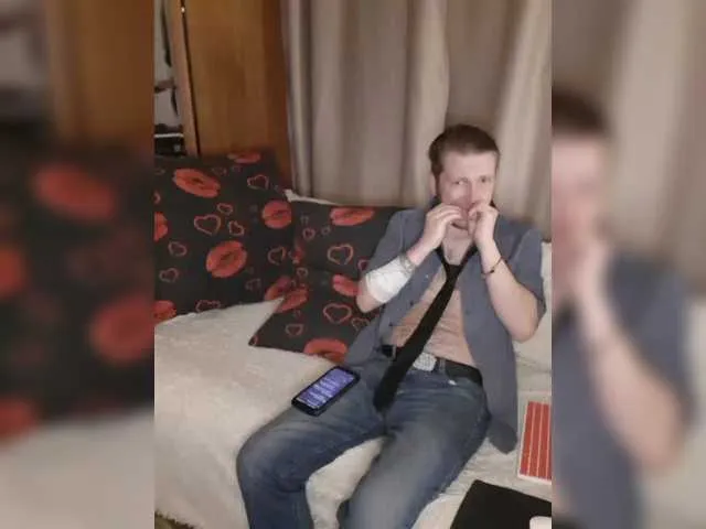 ELENA-XXX free chat on liveonude Image 4