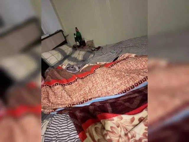 ELENA-XXX free chat on liveonude Image 15