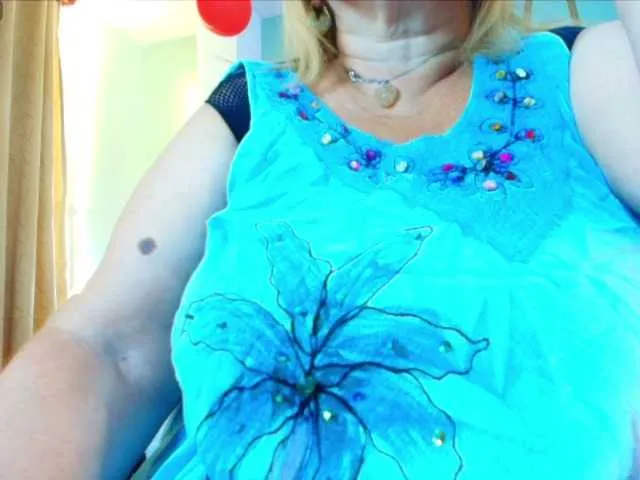 fit_valkiria free chat on liveonude Image 18