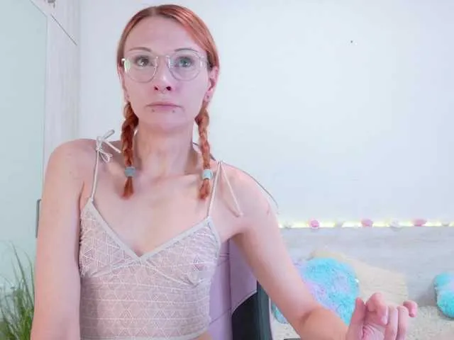 biancastrongg free chat on liveonude Image 11