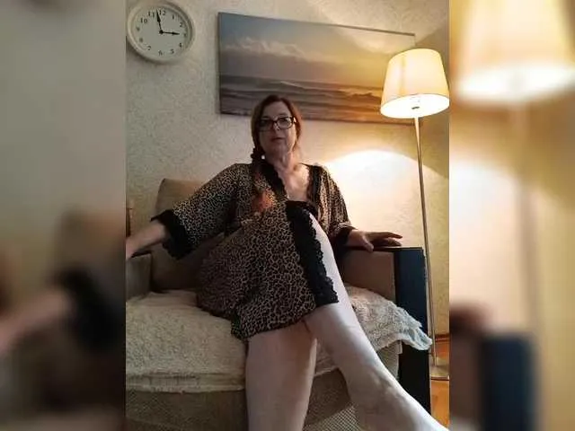 DiamondJo free chat on liveonude Image 14