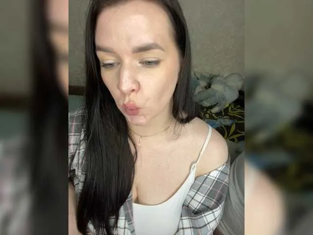 lovingdarcy_ free chat on liveonude Image 19