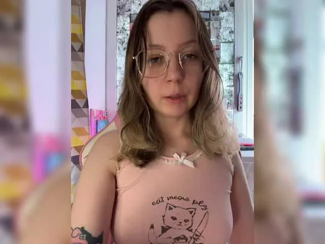 23-Mandarinka free chat on liveonude Image 5