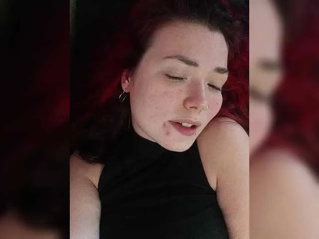 adelinecarter free chat on liveonude Image 4