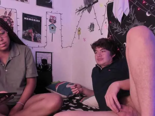 DiamondJo free chat on liveonude Image 2