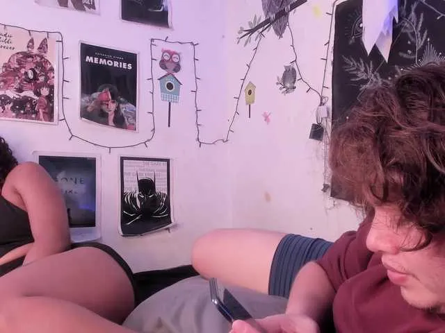 DiamondJo free chat on liveonude Image 8