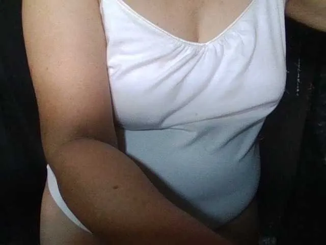 harleyysummers free chat on liveonude Image 3