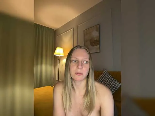 renattabigboobs free chat on liveonude Image 15