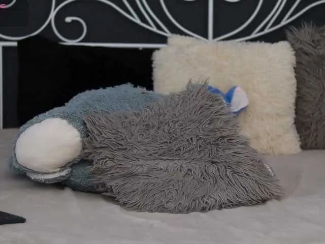 april_ebony18_ free chat on liveonude Image 5