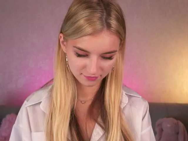 boy_trans free chat on liveonude Image 14