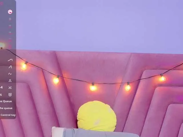 Milana555550 free chat on liveonude Image 10