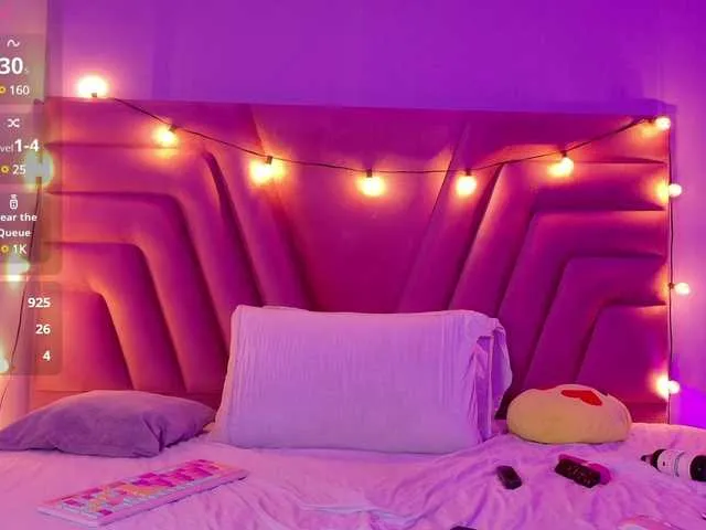 Milana555550 free chat on liveonude Image 7