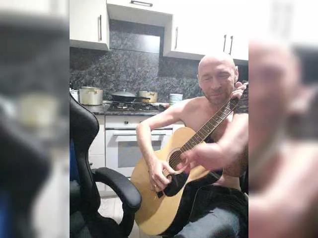 vika_loves_you free chat on liveonude Image 18